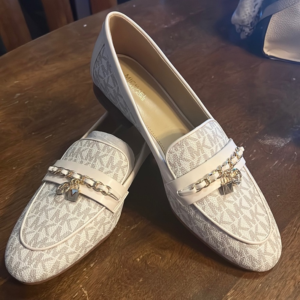 Brand new MK shoes